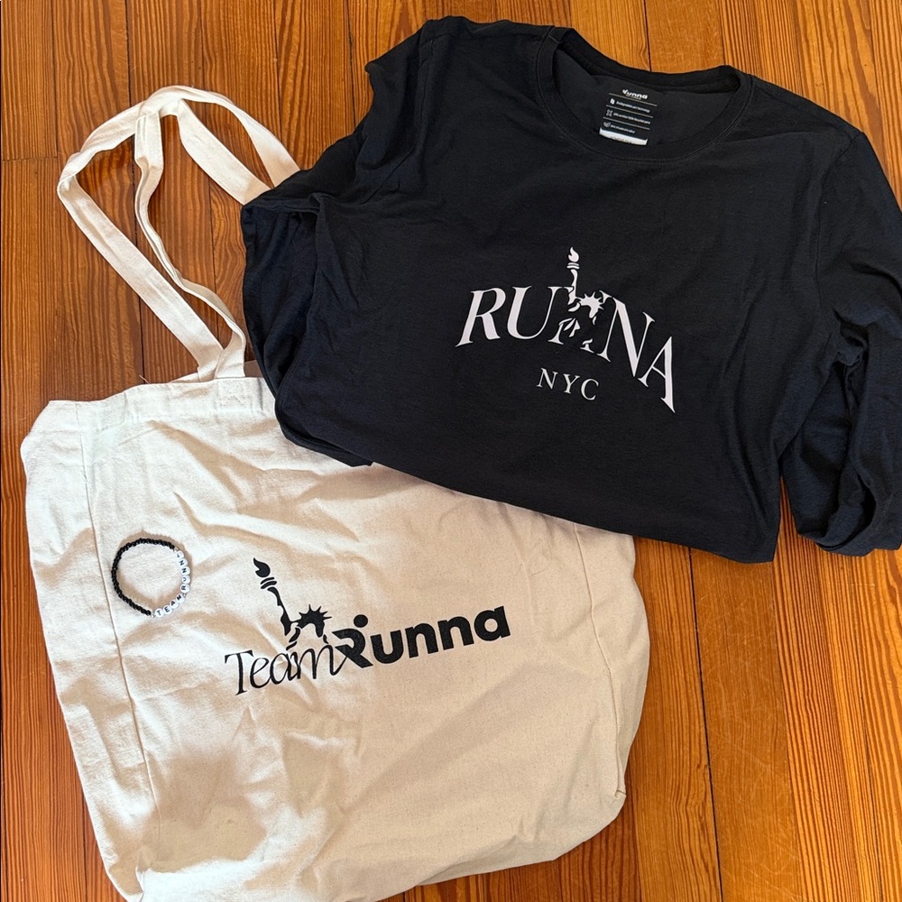 Black Team Runna NYC 2024 Shirt bracelet and Tote Bag Set
